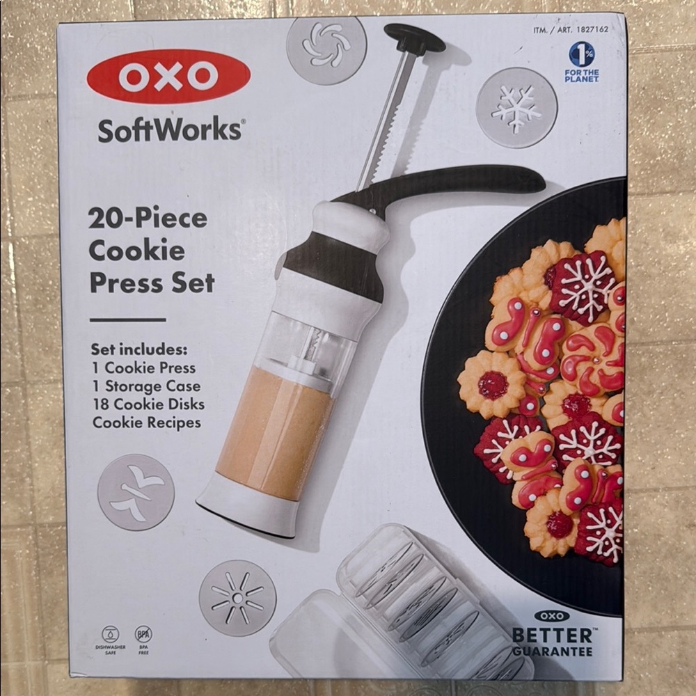OXO Softworks 20 Piece Cookie Press Set - New